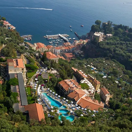 Grand Capodimonte 4* Sorrento
