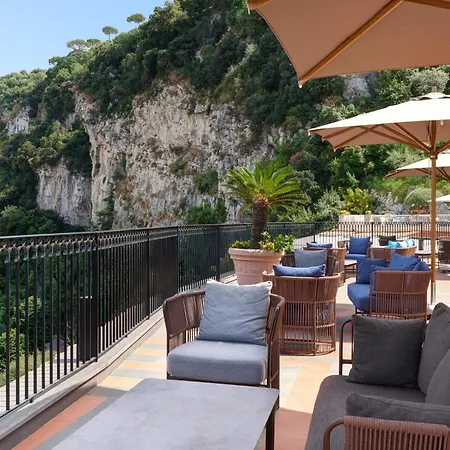 Grand Capodimonte Otel Sorrento
