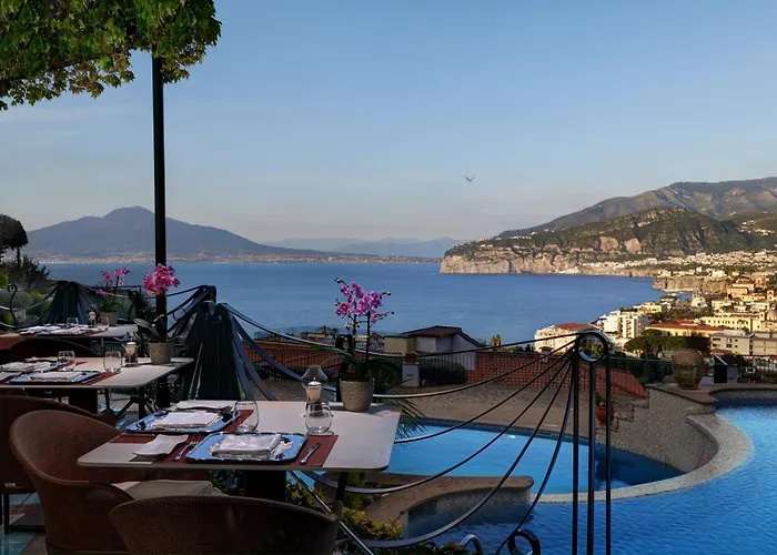 Grand Capodimonte 4* Sorrento