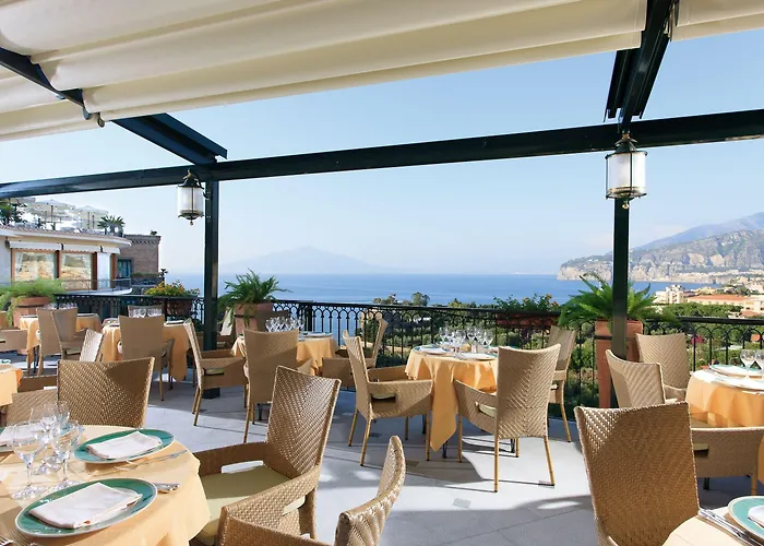 Hotel Grand Capodimonte 4*