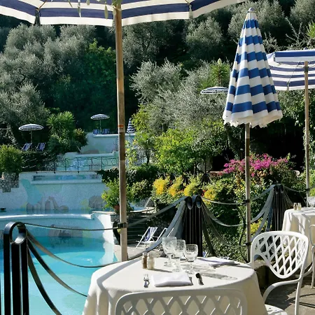 Готель Grand Capodimonte