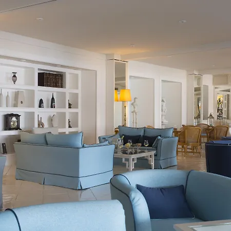Grand Capodimonte Hotel