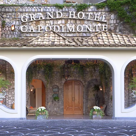 מלון Grand Capodimonte