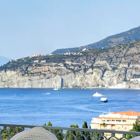 Grand Capodimonte 4* Sorrento