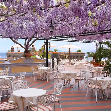 Grand Capodimonte 4* Sorrento
