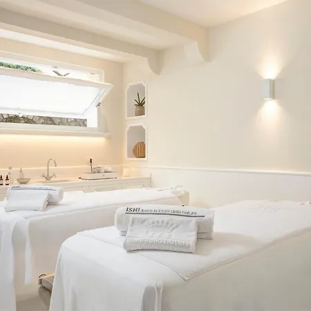 Grand Capodimonte Hotel 4*