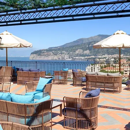 Grand Capodimonte 4*