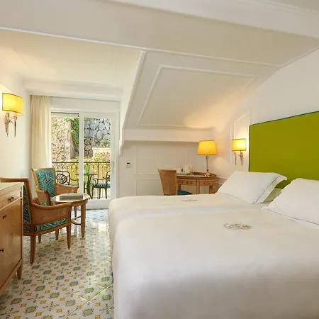 Grand Capodimonte Hotel