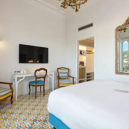 Grand Capodimonte 4* Сорренто