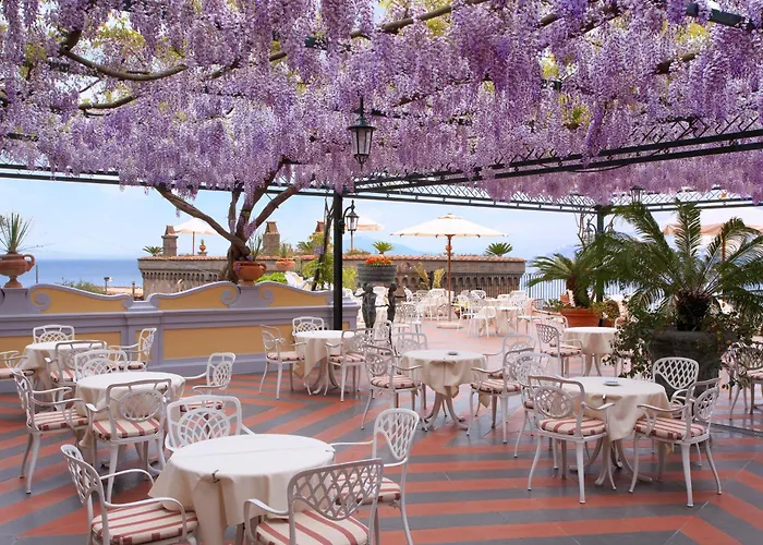 Grand Capodimonte 4* סורנטו