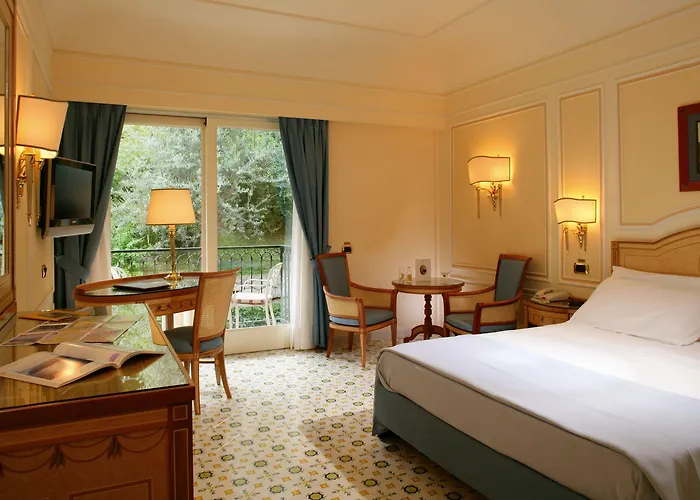 Hotel Grand Capodimonte 4*