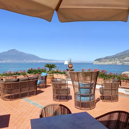 Grand Capodimonte Hotel