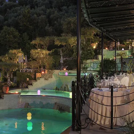 Grand Capodimonte 4* Sorrento