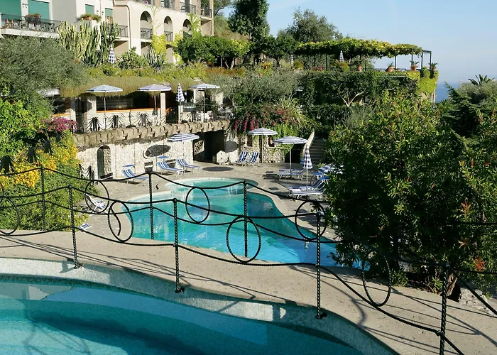 Grand Capodimonte 4*